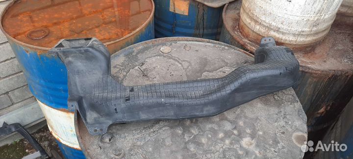 Воздуховод салона Toyota Mark 2 X110/2003