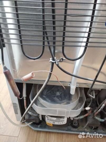 Ремонт холодильников, помощь мастера