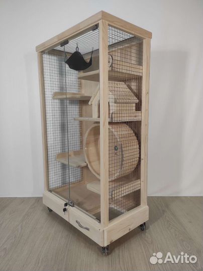 Витрина для шиншилл