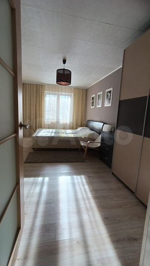 3-к. квартира, 80,9 м², 1/9 эт.