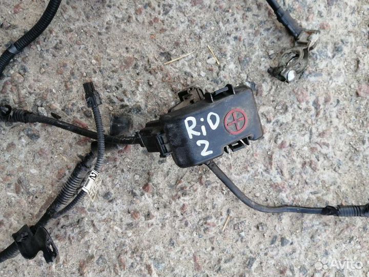 Клемма акб Киа Рио 2 1.4 G4EE