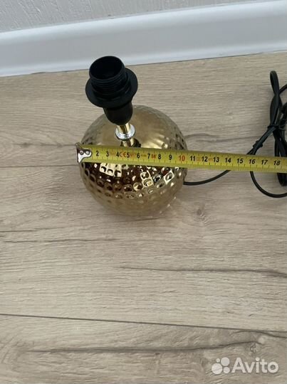 Лампа настольная