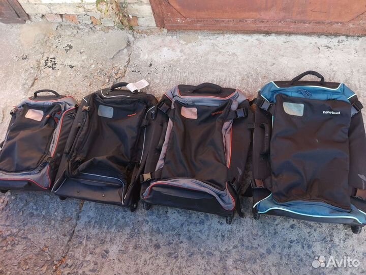 Набор чемоданов