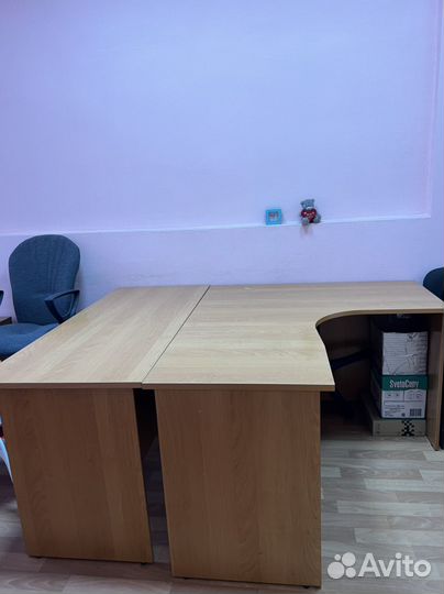 Письменный стол