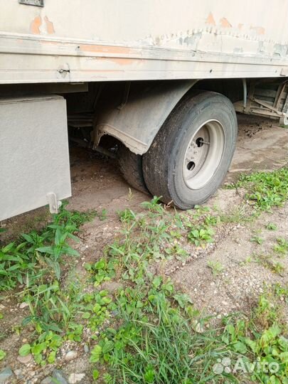 Mercedes-Benz 814, 1998