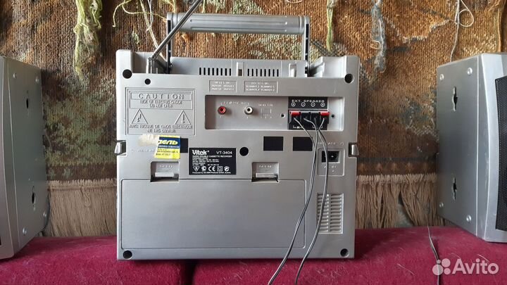 Кассетный магнитофон vitek