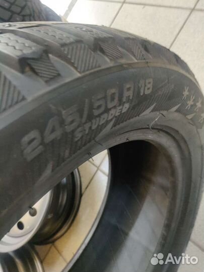 Michelin X-Ice North 3 245/50 R18 104T