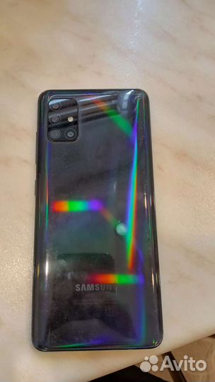 Смартфон Samsung Galaxy A51