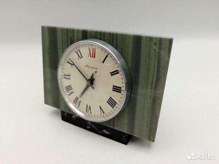 Часы настольные Молния камень Офиокальцит