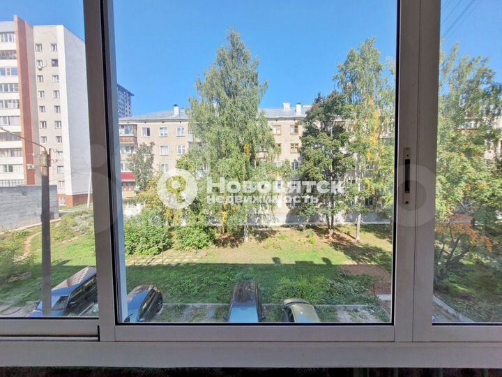 3-к. квартира, 60 м², 3/5 эт.