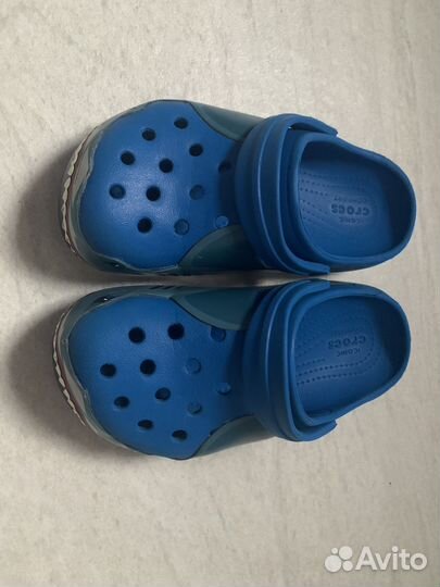 Crocs акула