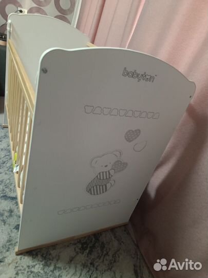 Детская кроватка