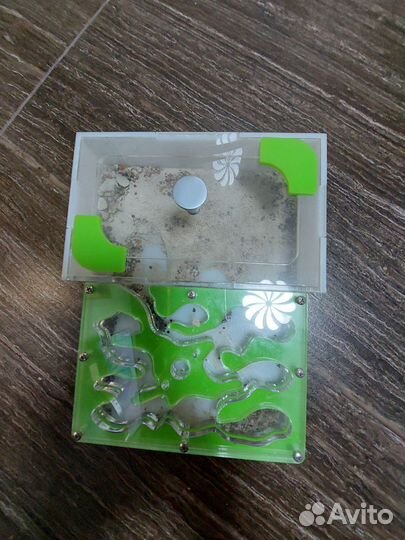 Муравьиная ферма без муравьев