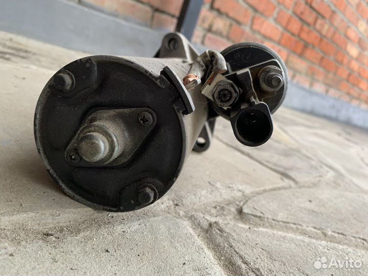 Страртер volkswagen crafter 2,5