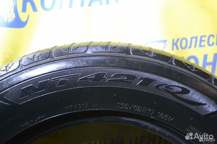 Nitto NT421Q 225/65 R17