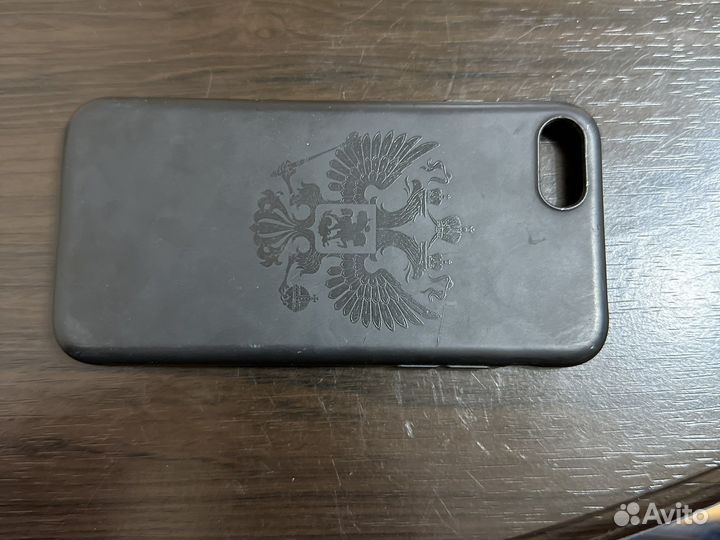 Чехол на iPhone 7