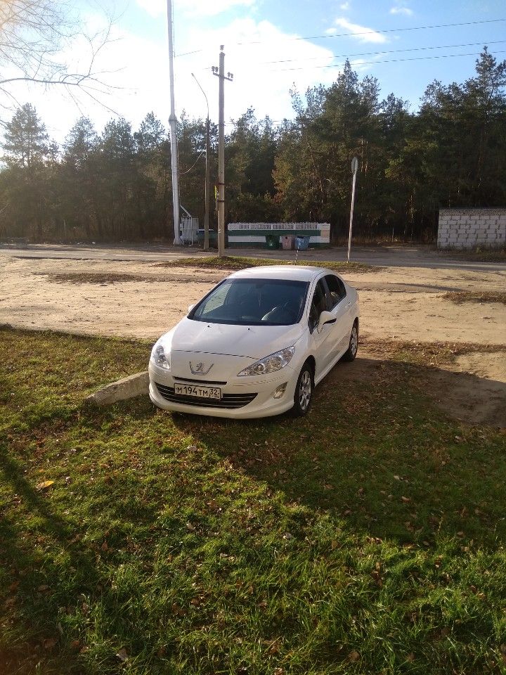 Peugeot 408: фото владельца