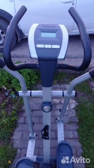 Эллиптический тренажер torneo