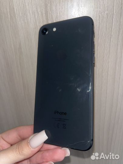 iPhone 8, 64 ГБ