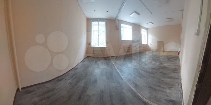 Торговая площадь - 36.6 м²