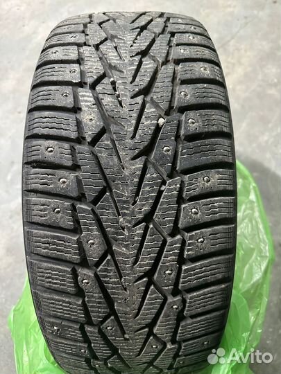 Nokian Tyres Hakkapeliitta 7 215/50 R17 95