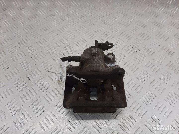 Суппорт задний левый Alfa Romeo 156 932 2001