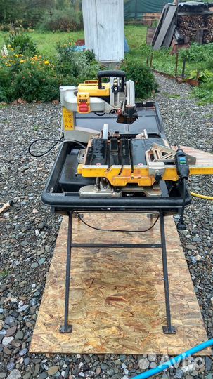 Плиткорез камнерез Dewalt D2400