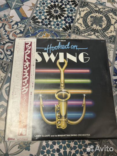 Manhattan Swing Orchestra – Hooked On Swing NM