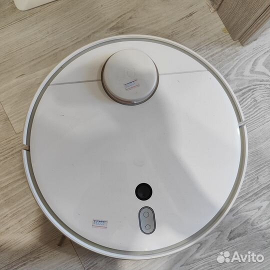 Робот-пылесос Xiaomi Mi Robot Vacuum Cleaner 1S