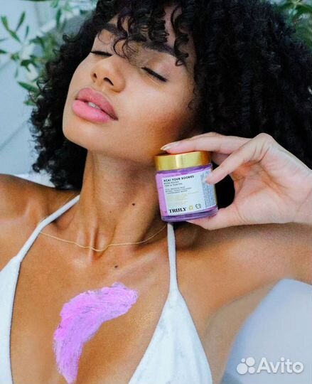 Truly beauty Mini Acai Your Boobies Polish 20 мл