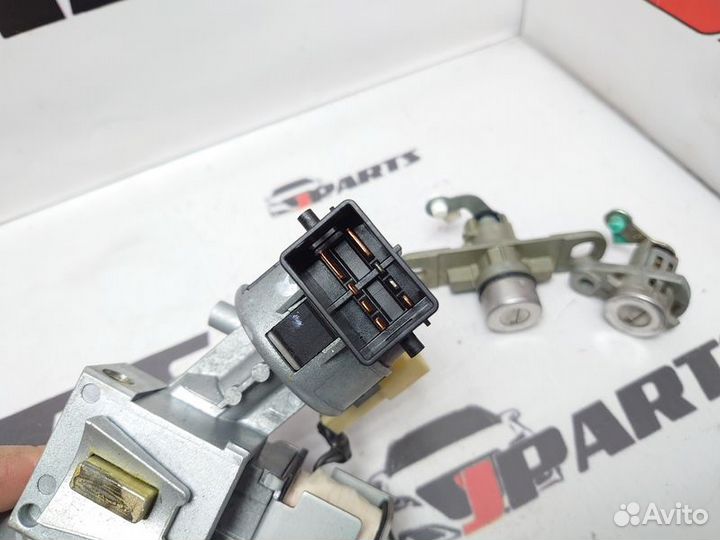 Замок зажигания Mazda 3 BK