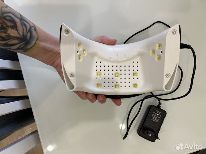 Led лампа для маникюра