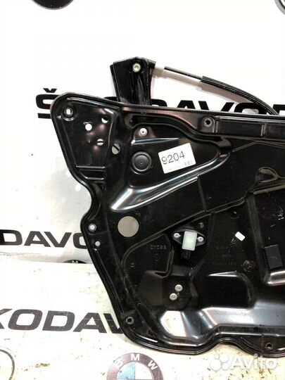 Стеклоподъемник передний левый Volkswagen Passat