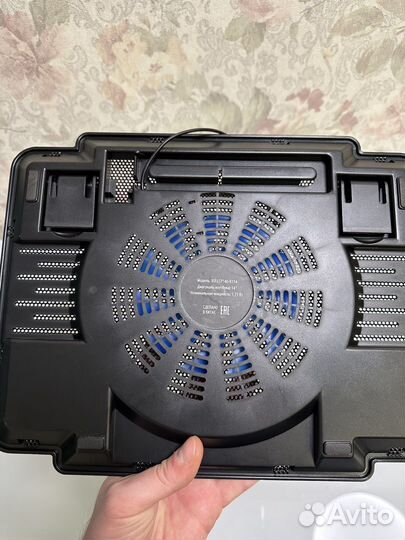 Подставка для ноутбука с охлаждением Buro