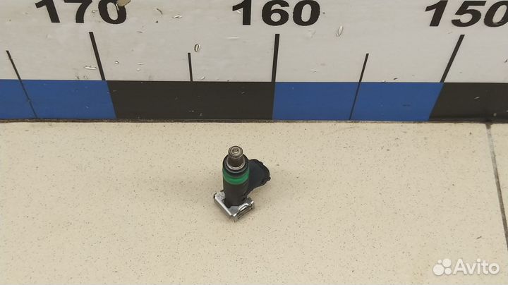 Форсунка инжекторная электрическая A6 C6,4F 2005-2