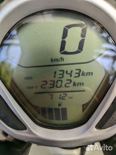 Bajaj avenger street 220