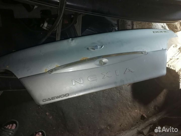 Крышка багажника daewoo nexia