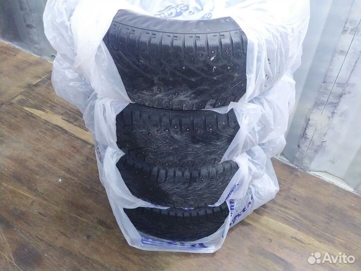 Matador MP 50 Sibir Ice 215/65 R16