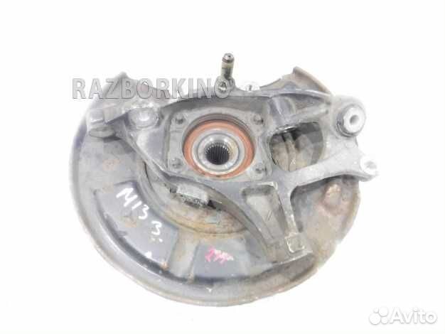 Кулак задний левый A2113508308