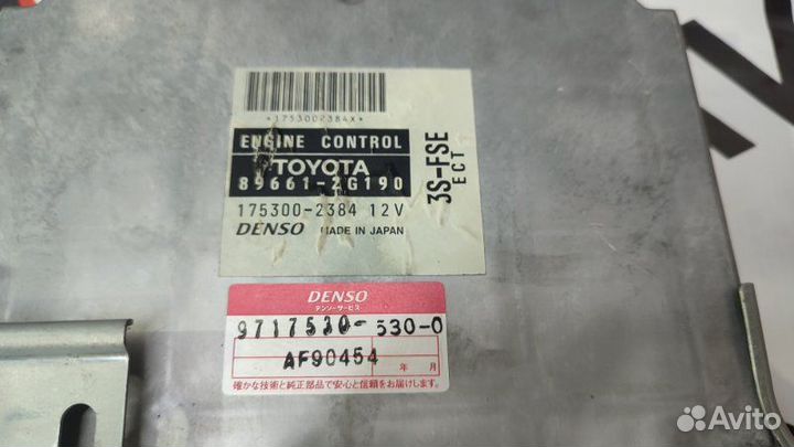 Блок управления двс Toyota Corona Premio ST210