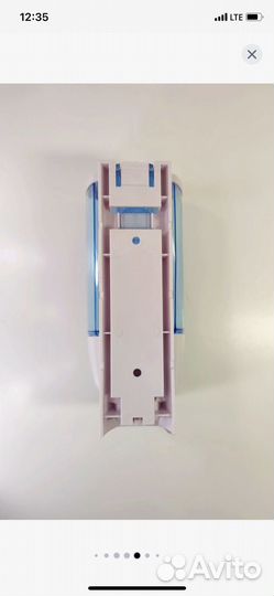 Дозатор для жидкого мыла настенный