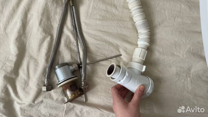 Раковина Jacob Delafon + кран и сифон