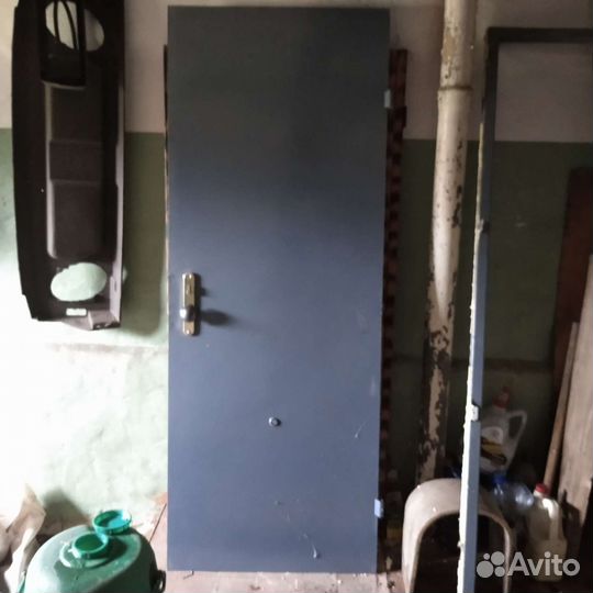 Дверь входная металлическая