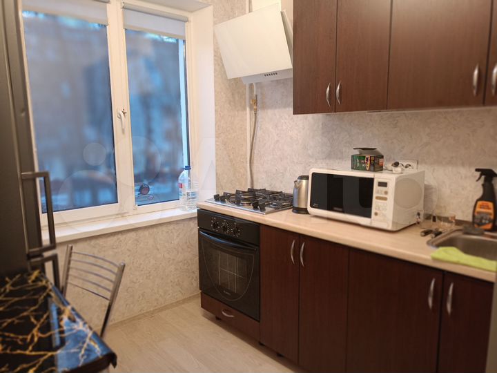 2-к. квартира, 43 м², 2/5 эт.