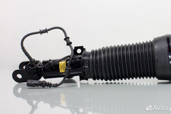 Передняя пневмостойка Hyundai Equus