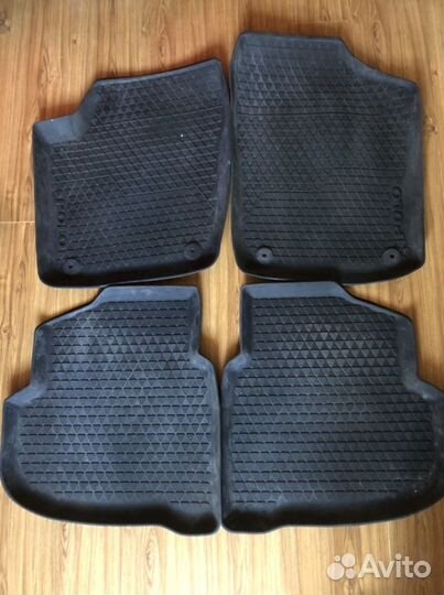 Оригинальные коврики volkswagen polo