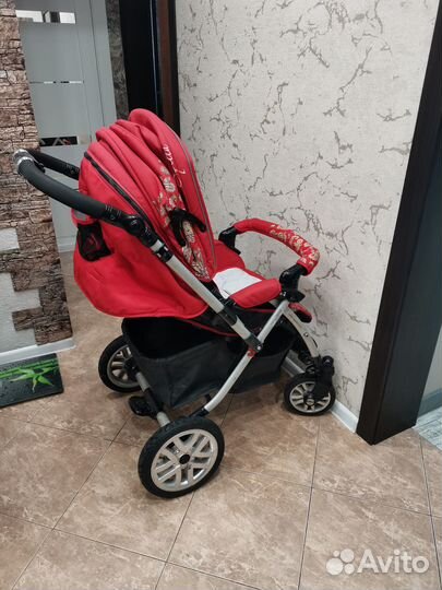 Коляска детская