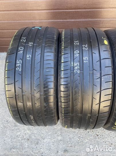 Dunlop SP Sport Maxx 050+ 295/40 R21