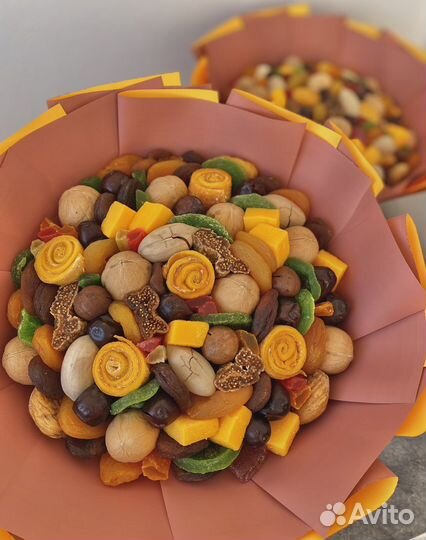 Букеты из сухофруктов, ореховые букеты