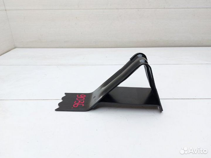 Противооткатный упор Bmw X5 Е53 M57N 2005